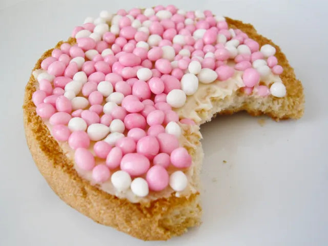 Dutch Postpartum Recovery Traditions (And What We Can Learn From Them Today)